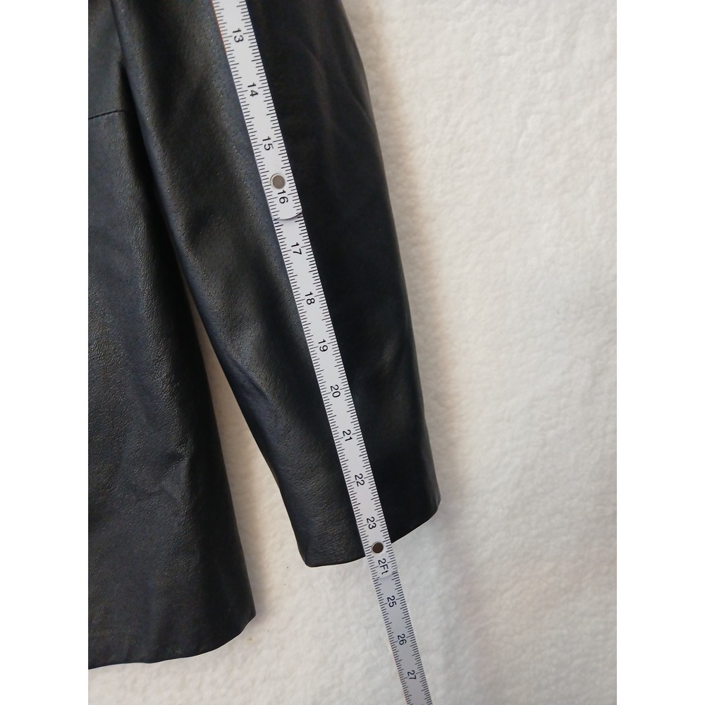 Vintage Tribeca Studios Black 100% Leather Blazer Jacket, size Large, Button Up - Picture 6 of 7